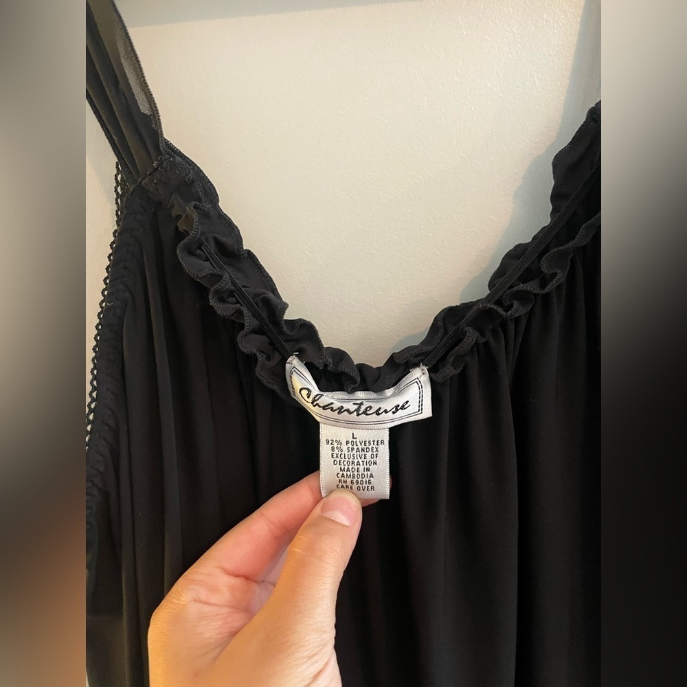 Vintage Chanteuse Black Nightgown - Picture 4 of 5